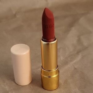 Gucci Velvet Matte Lipstick
